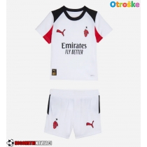 Otroške Nogometnih dresov AC Milan Gostujoči 2025-26 Kratki rokavi (+ hlače)